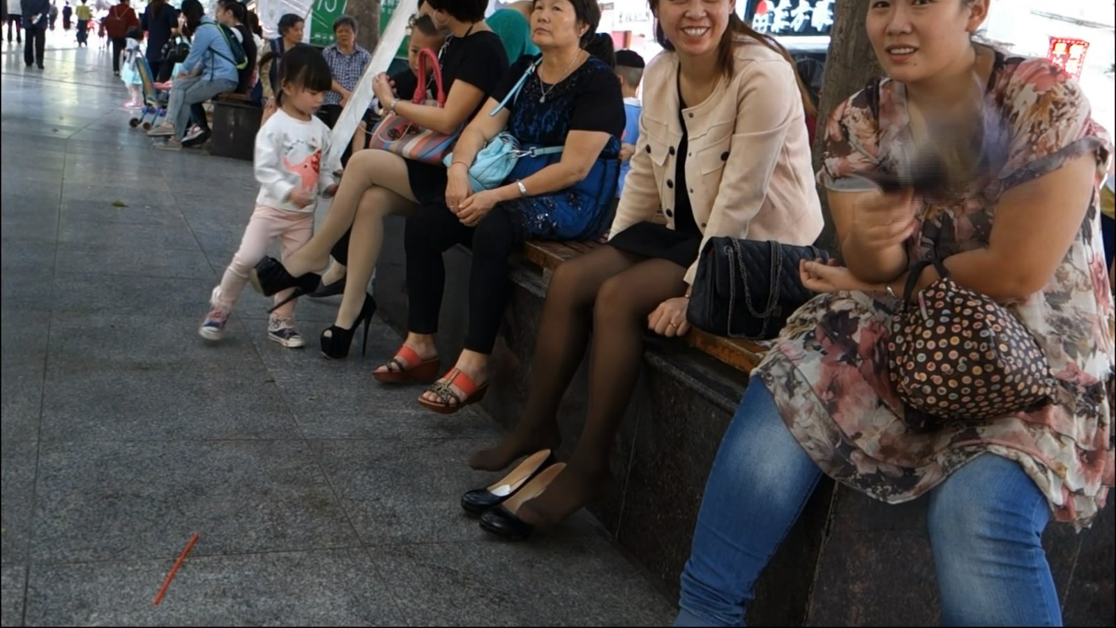 streetsnapshoep[00 00 51][20181210 204806 3]